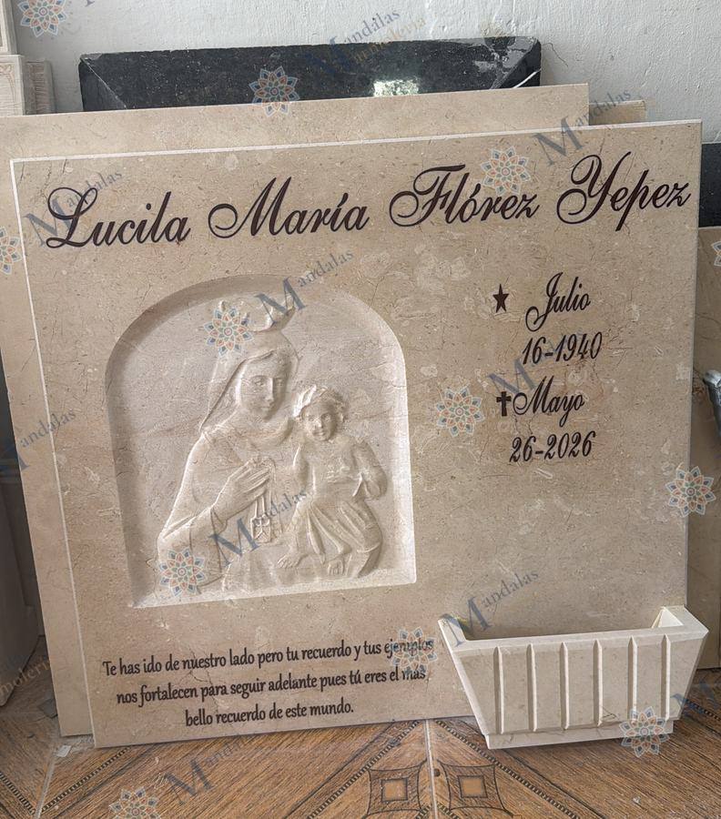 Lápida en mármol crema, rectangular, Ref. 165