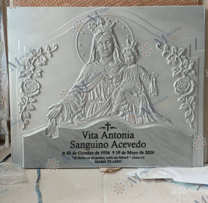 Placa en mármol blanco, rectangular, Ref. 2