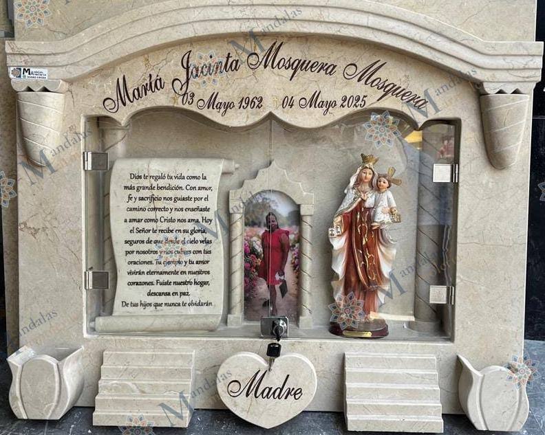 Capilla en mármol crema, en arco, Ref. 247